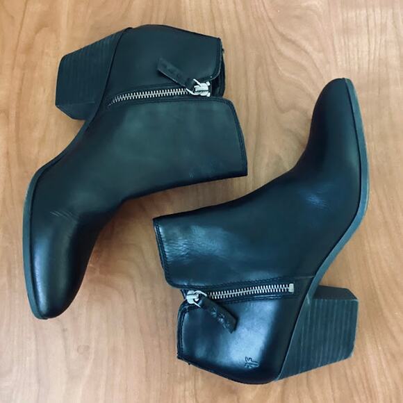 FRYE Women's Judith Double Zip Bootie Leather Ankle Boot in Black Size 10M - Picture 5 of 11